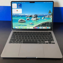 MacBook Air M2 2022 8gb Ram 256 Almacenamiento (Renovado Bueno)