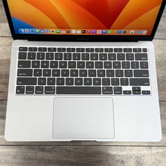 MacBook Air M1 2020 Renovado – Excelente Estado