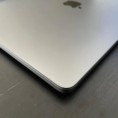 MacBook Pro M1 8Gb Ram - 256Gb (Renovado aceptable)